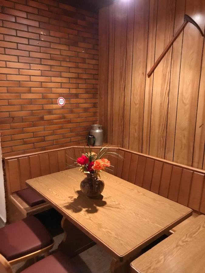 Villa Gast - Gästehaus Astenblick auch für grosse Gruppen geeignet Winterberg Exterior foto